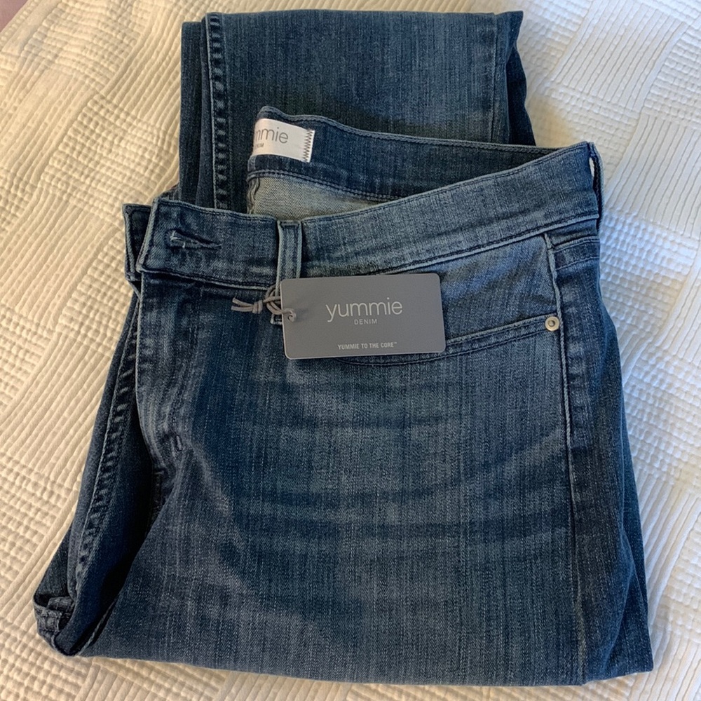 Yummie Womens Jeans